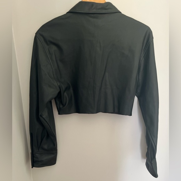 Zara Black Pleather Cropped Long Sleeve Shirt S - Picture 5 of 9
